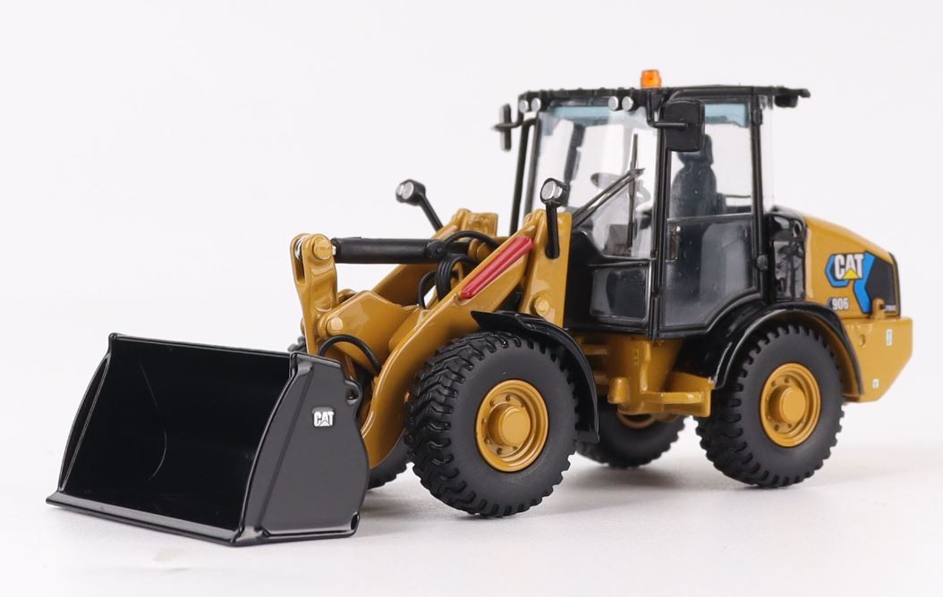 DIECAST MASTERS – CATERPILLAR 906 Electric Wheel Loader – 1/50 – DCM8…