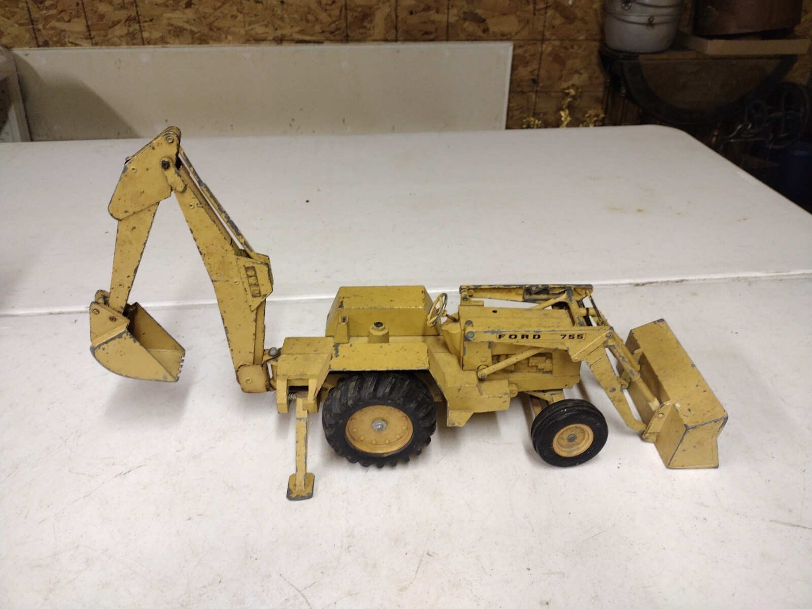 Vintage ERTL Ford 755 Backhoe Front Loader 1/12 Scale For Restore