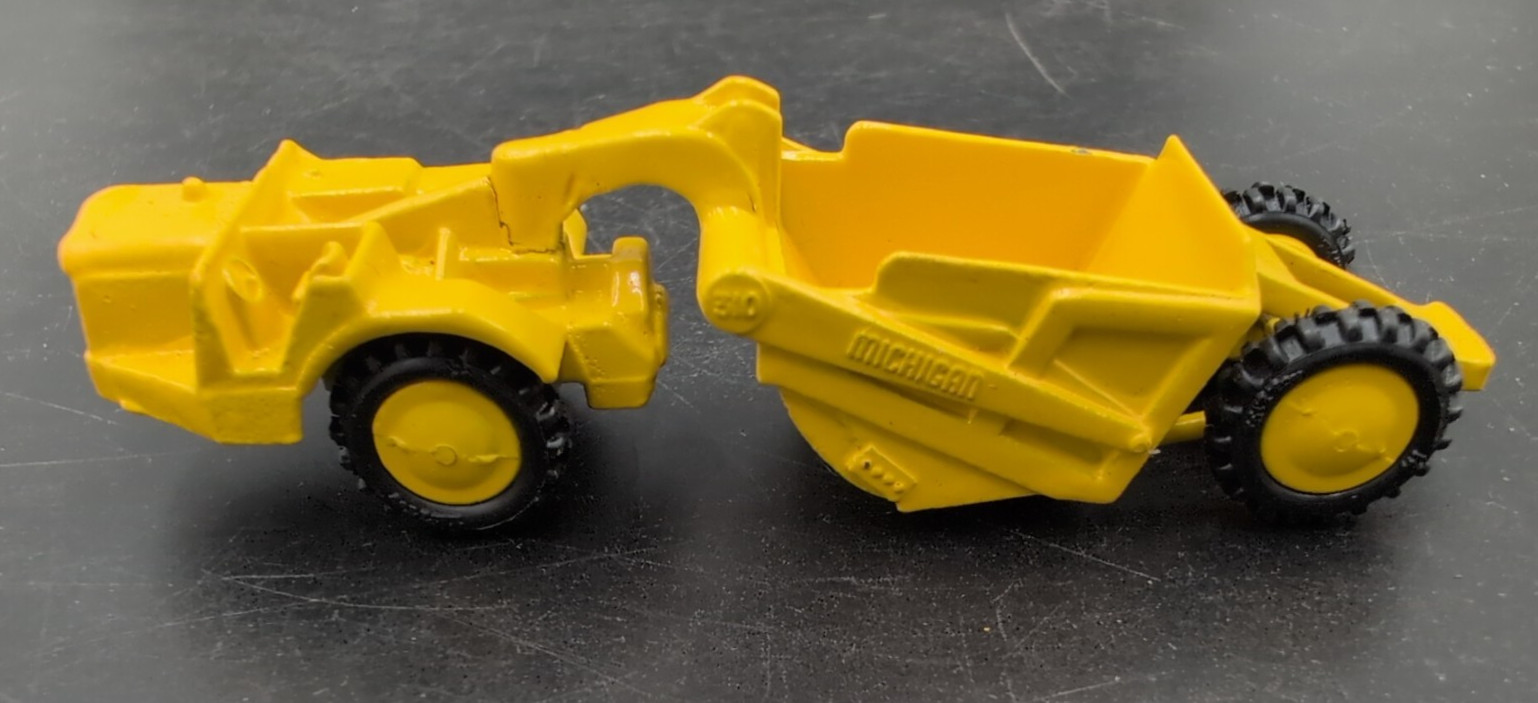 Lit’l Toy No 8-69 Michigan 310 Diecast Construction Scraper Made In USA Vintage