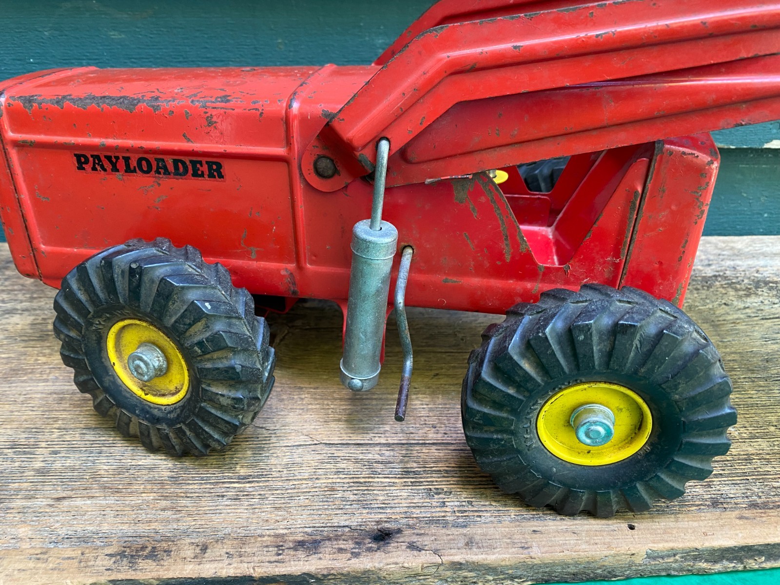 Vintage Nylint Toys Pressed Steel HOUGH Payloader Front End Loader Toy 1950&rsquo;s