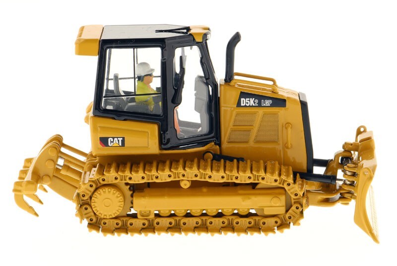 Cat D5K2 LGP Dozer with Ripper – High Line Diecast Masters 1:50 Scale #85281 New