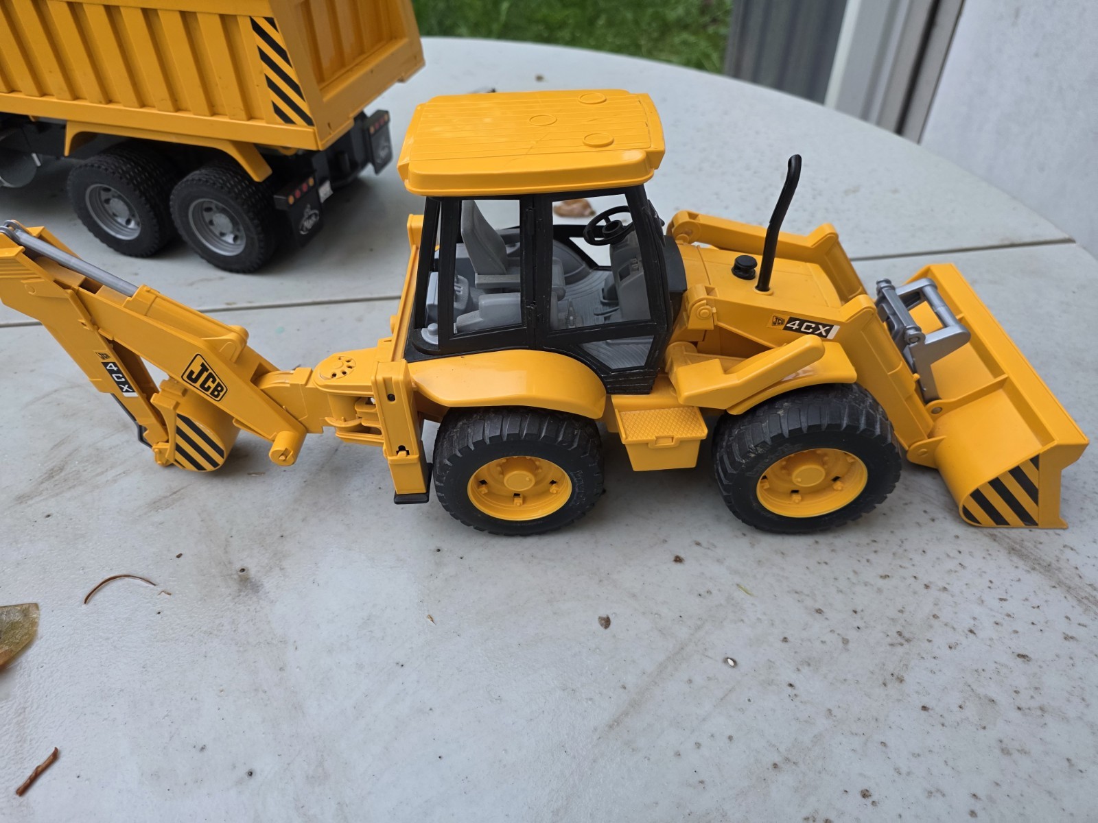 Bruder JCB 4CX Front End Loader Backhoe 02428 Plastic Toy Made in Germany