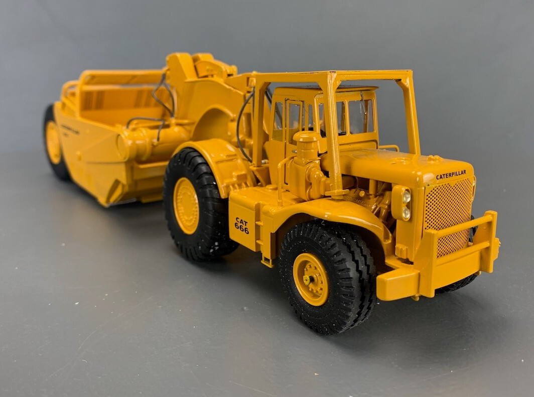 1/50 Black Rat Models Caterpillar 666 Wheel Scraper Mint! D453 LZ