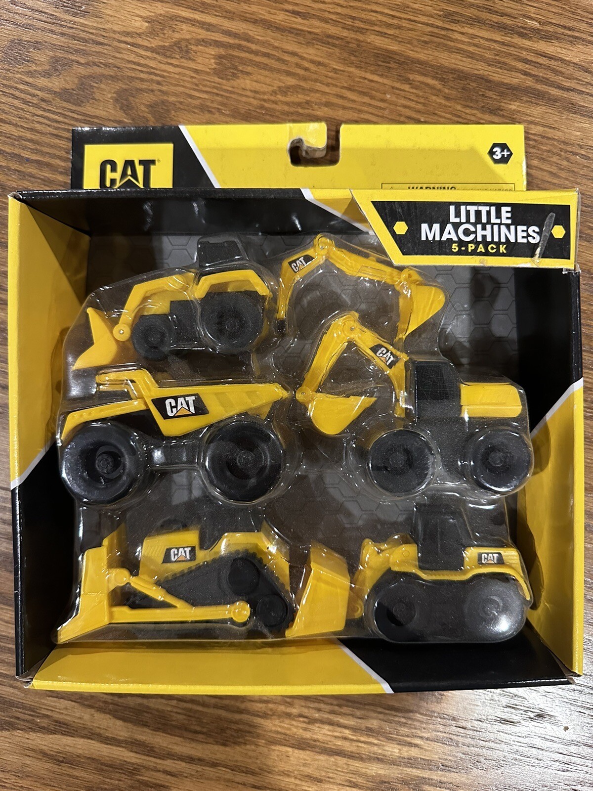 , CAT Little Machines Toys with 5pcs – Dump Truck, Wheel Loader, Bulldozer, B…