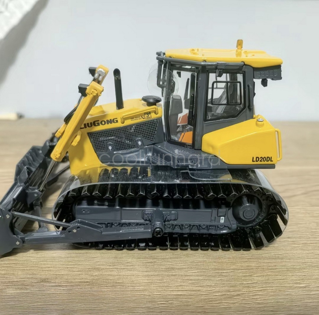 1/50 Scale For LIUGONG LD20DL Swamp Bulldozer Diecast Collection Gift Model