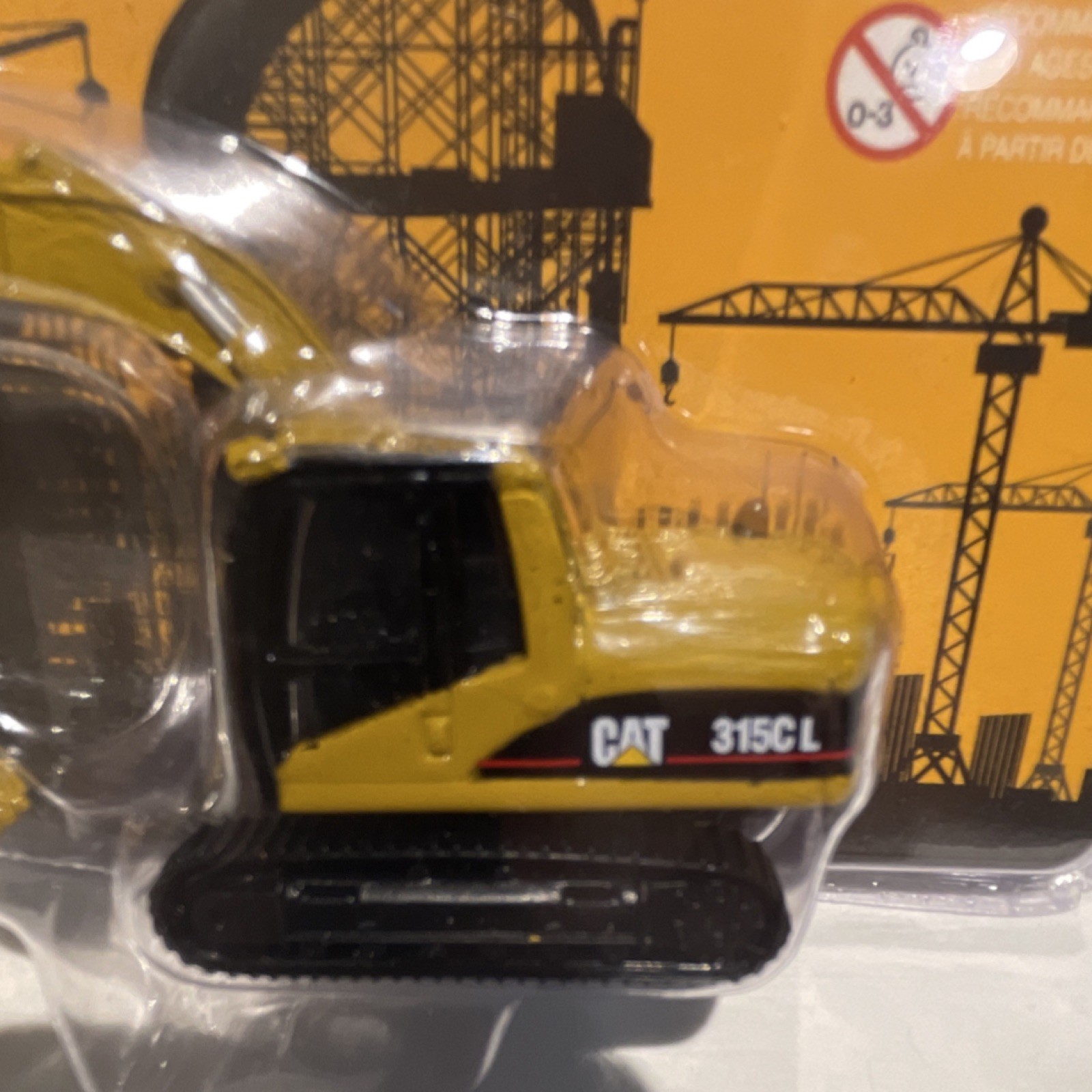 Diecast Masters CAT 315CL Excavator Model 1:87 Scale Yellow Black