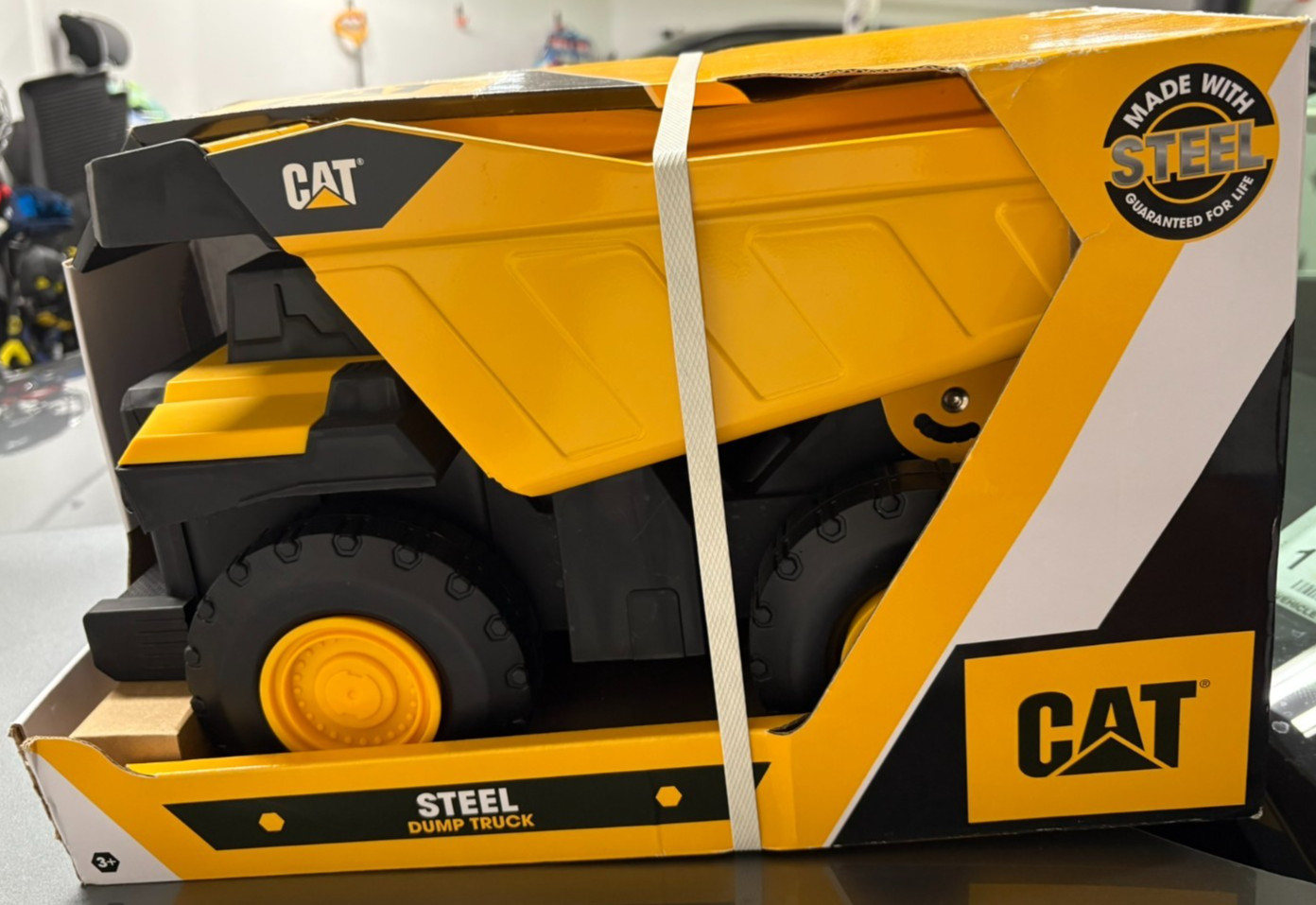 CAT Caterpillar Mighty Dump Truck Large Steel Truck Sturdy Steel and Plastic NEW