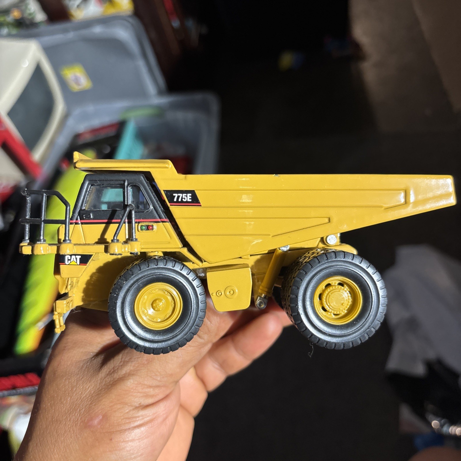 Norscot 1/64 Scale Diecast ~ Caterpillar 775E ~ Offroad Mining Dump Truck