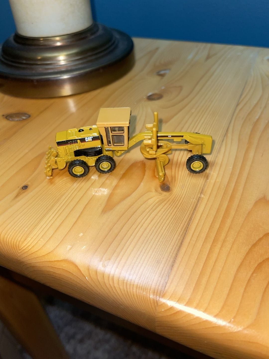 Caterpillar CAT 163H VHP Plus Motor Grader Diecast Construction Toy