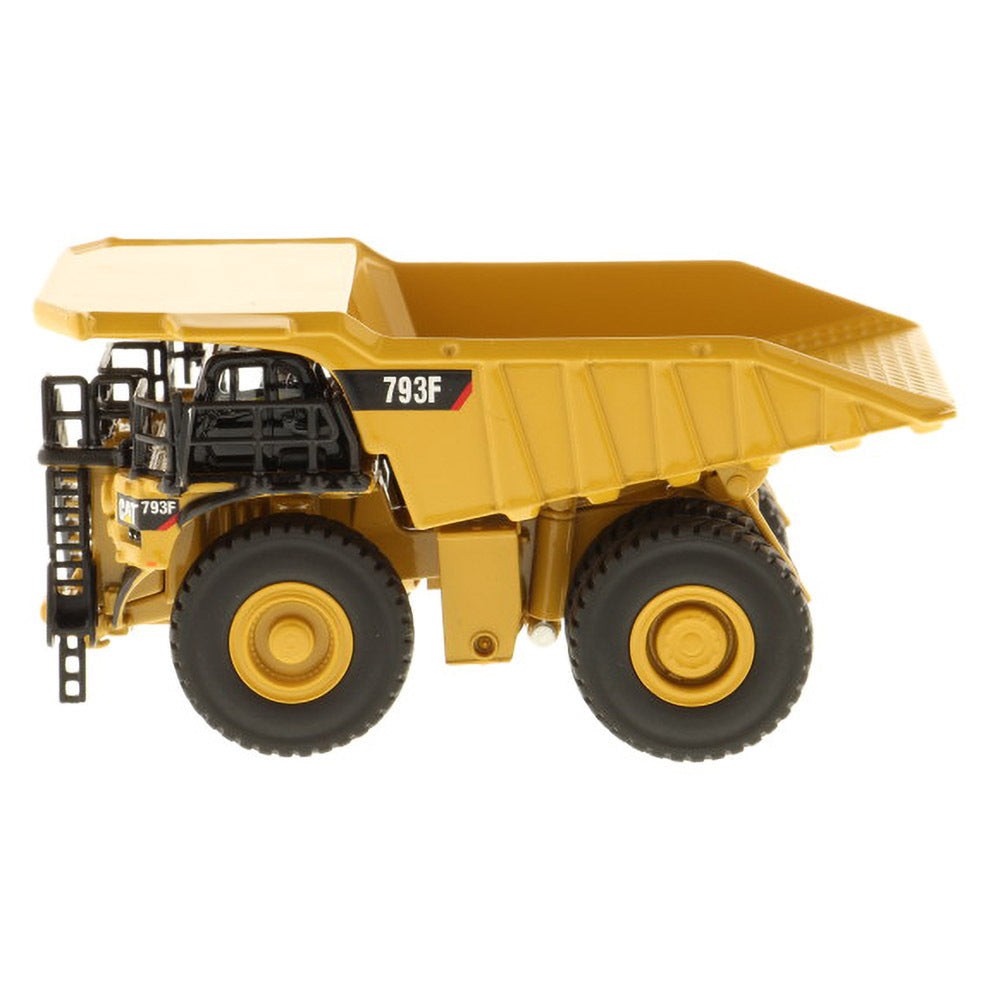 CAT Caterpillar 793F Mining Truck Diecast 1:125 Scale Model – Diecast Masters