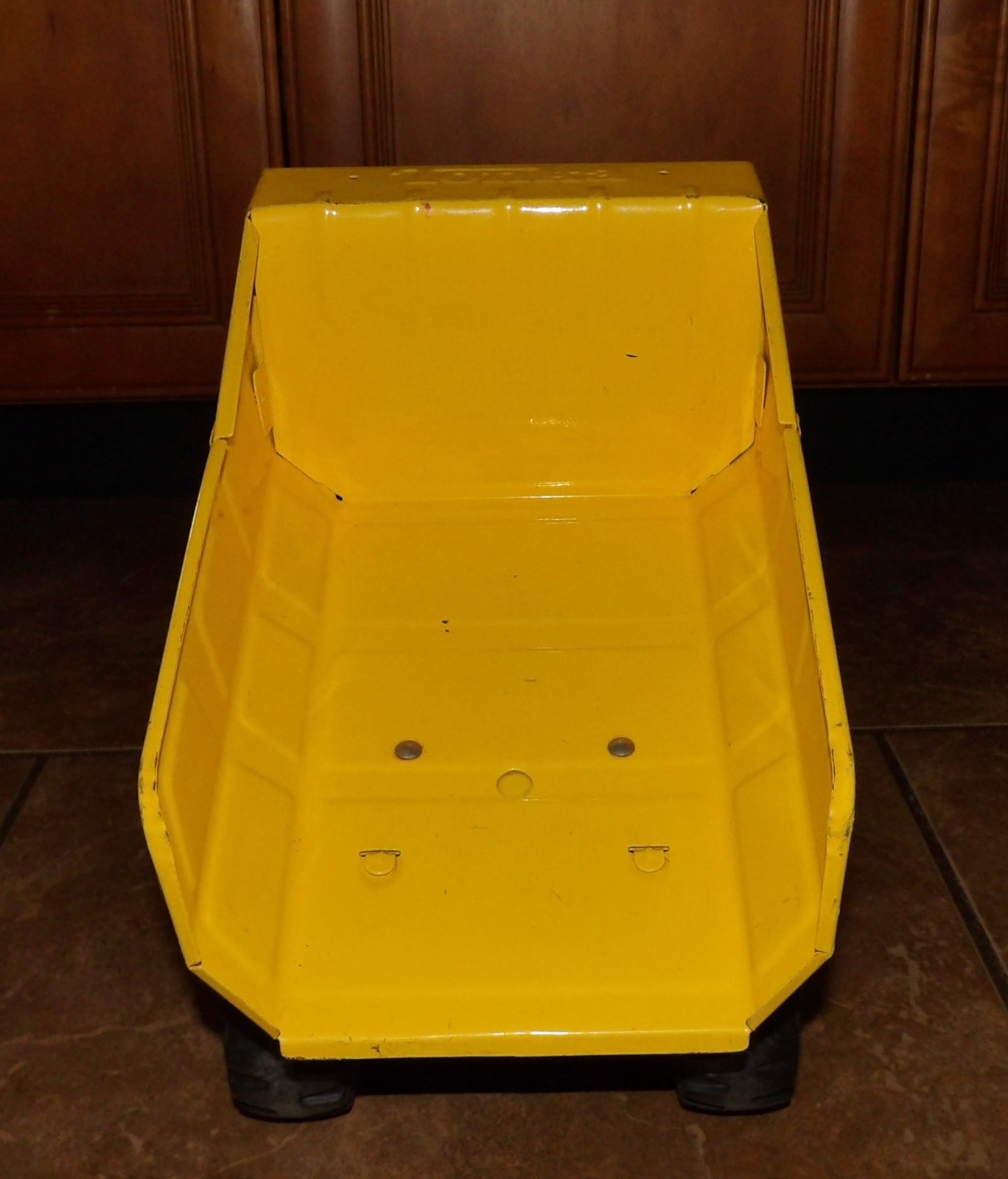 Vintage 1999 Hasbro Mighty TONKA 768 Dump TRUCK Yellow Pressed Steel/Plastic 17&Prime;