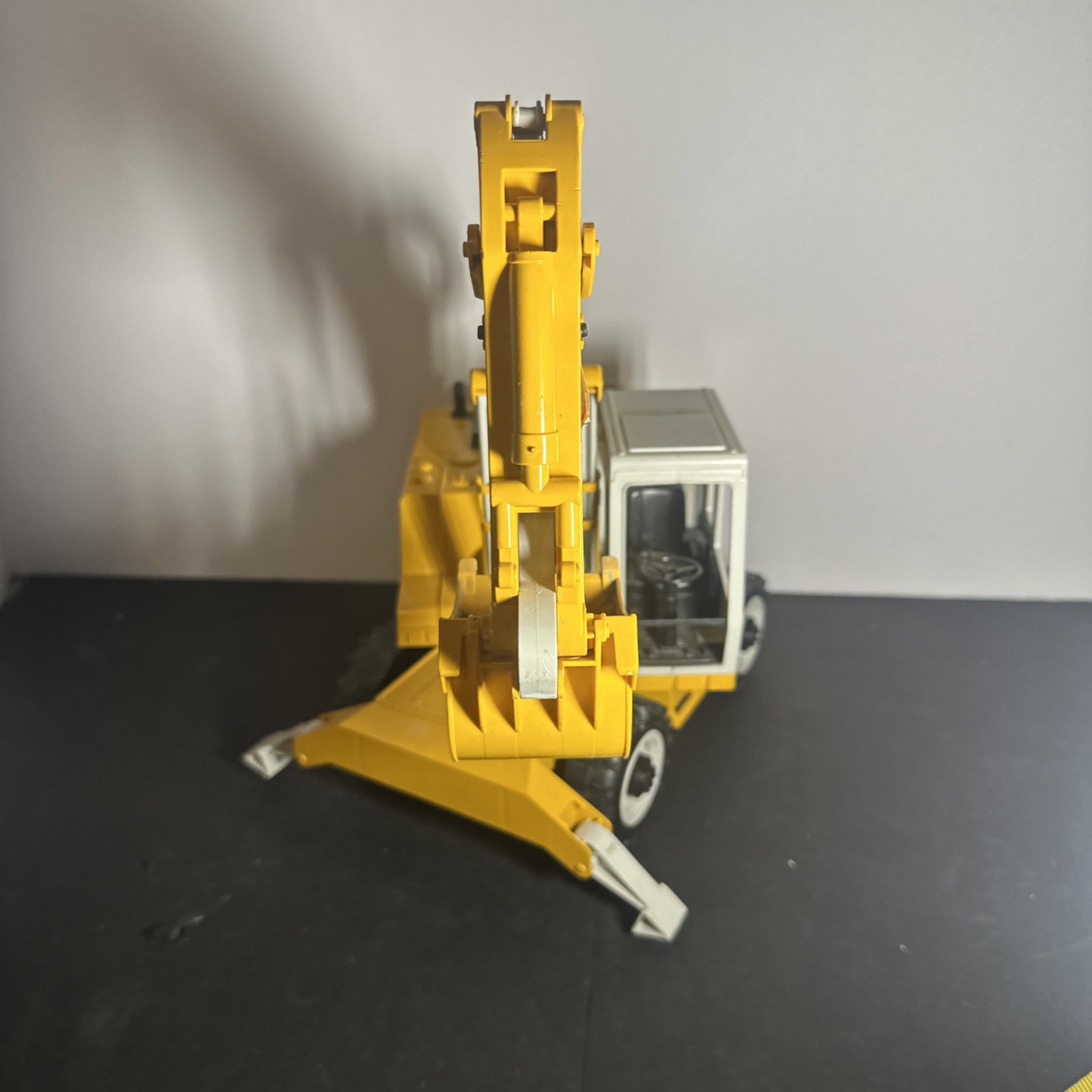 Bruder Toys Liebherr 912 Backhoe Digger Excavator 1/6 Scale Beautiful – Germany