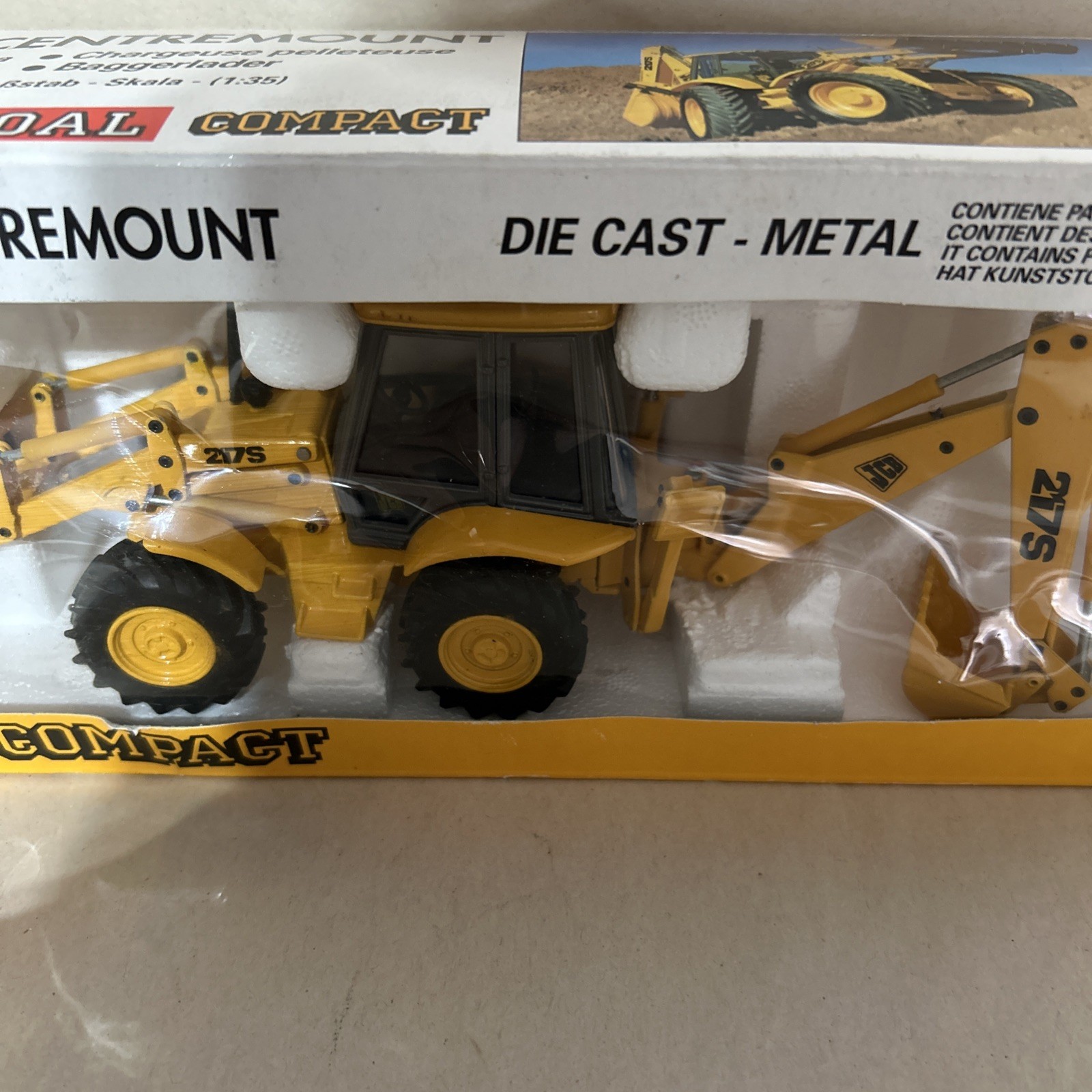 JOAL – JCB 217S Centremount Excavator Diecast 1/35 Scale – Precision box8 10