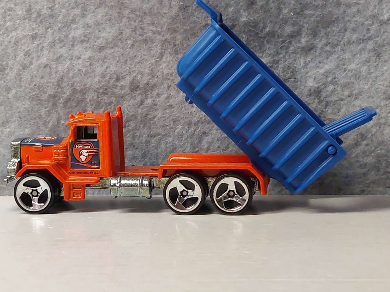 Hot Wheels VTG 1979 PETERBILT DUMP TRUCK – Loose Mint Condition