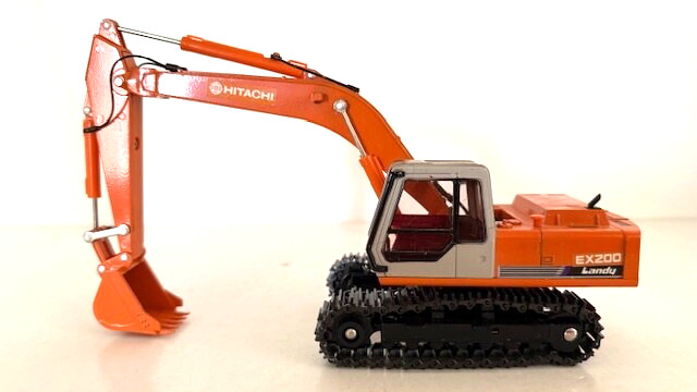 1:40 HITACHI EX 200 LANDY Excellent Excavator By Shinsei