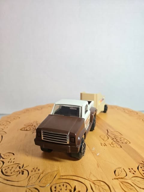 1979 Brown Tonka Running Stables Truck and Trailer Model 812888A and 806703