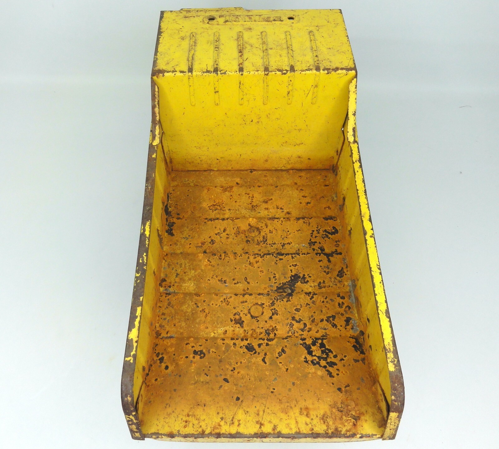 Tonka #3900 Mighty Dump Truck Yellow Steel Mound Minn Decal 1969/1970