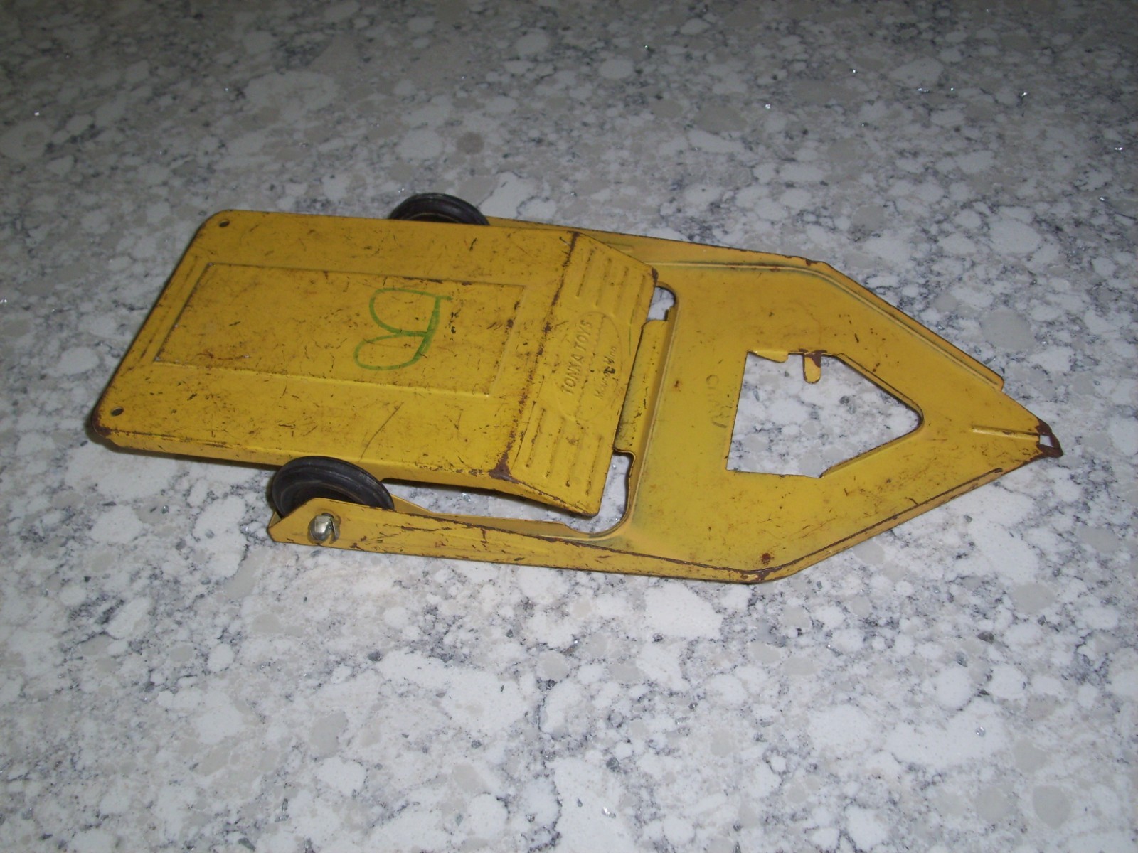NICE VINTAGE 1960s TONKA TOYS CONSTRUCTION TILT TRAILER PRESSED STEEL
