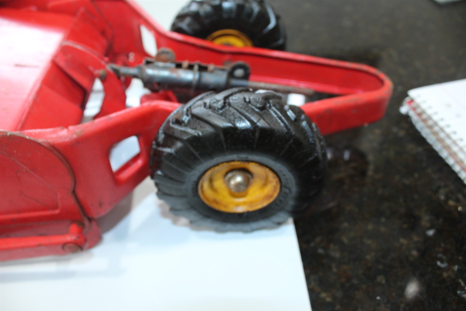 Vintage Toy Earth Mover Red 29&Prime; Long Ca. 1950&rsquo;s by Model Toys Doepke Heiliner