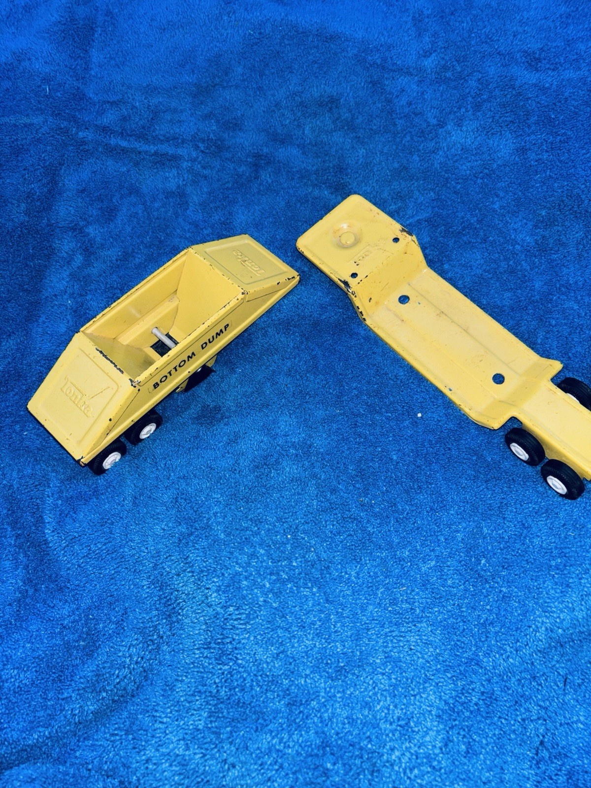 Vintage Tonka Toy Bottom Dump And Low Boy Trailer