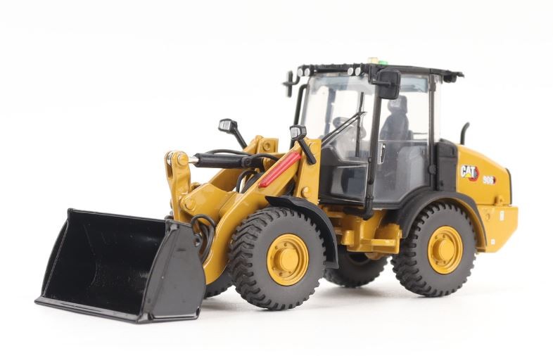 DIECAST MASTERS – CATERPILLAR 906 – 1/50 Wheel Loader – DCM85771