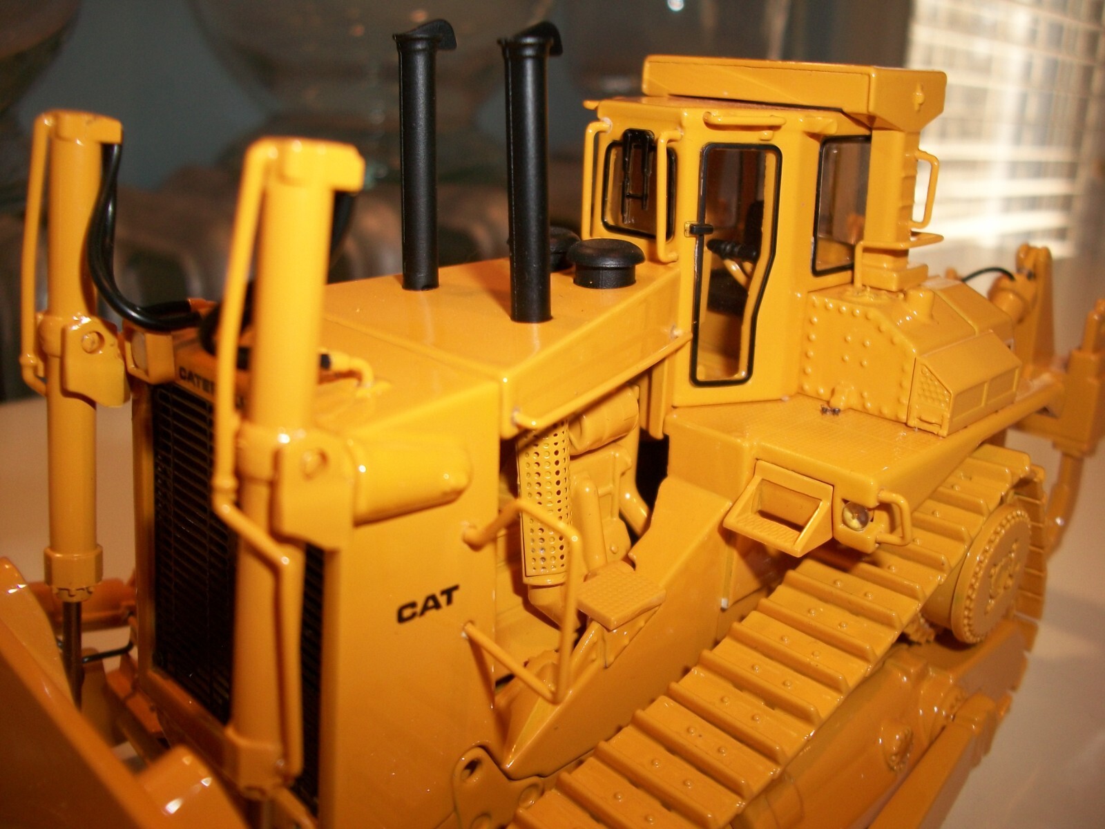 Cat D10 Dozer & 3 Rippers 1:48 By CCM #27 Of 600 W/Box & Certificate