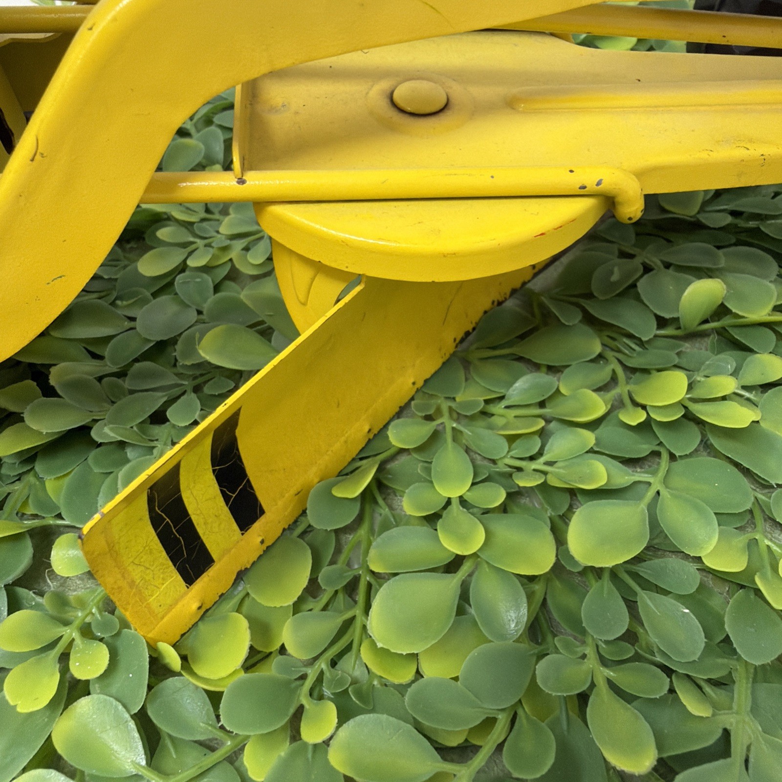 Vintage 1960s Tonka Yellow Road Grader Rolled Pressed Steel 17&Prime;