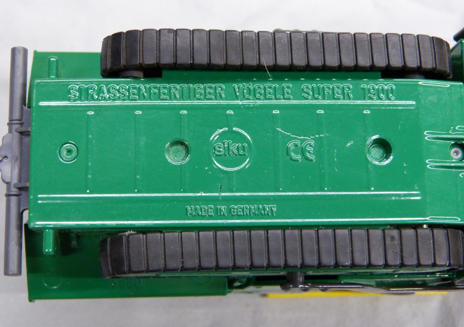 SIKU Vögele Super 1900 Asphalt Paver 1/50 Die-Cast Germany Excellent No Box
