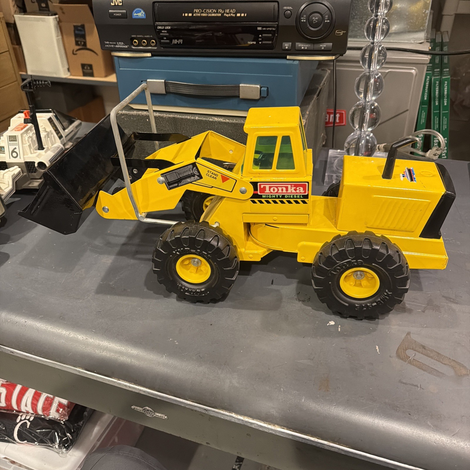 Vintage Tonka Mighty Diesel Front End Loader Pressed Steel 1980s-90s XMB-975 EUC