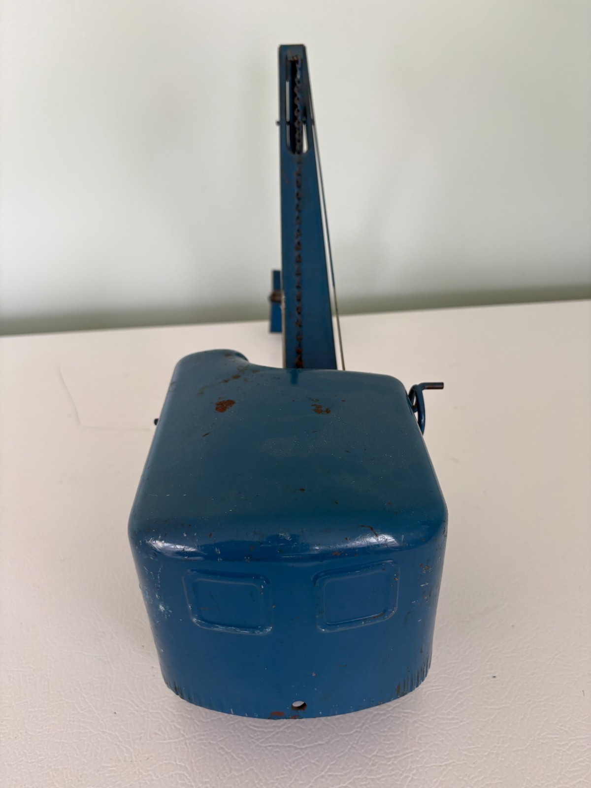 VINTAGE STRUCTO TOYS PRESSED STEEL STEAM SHOVEL DIGGER EXCAVATOR – FREE SHIPPING