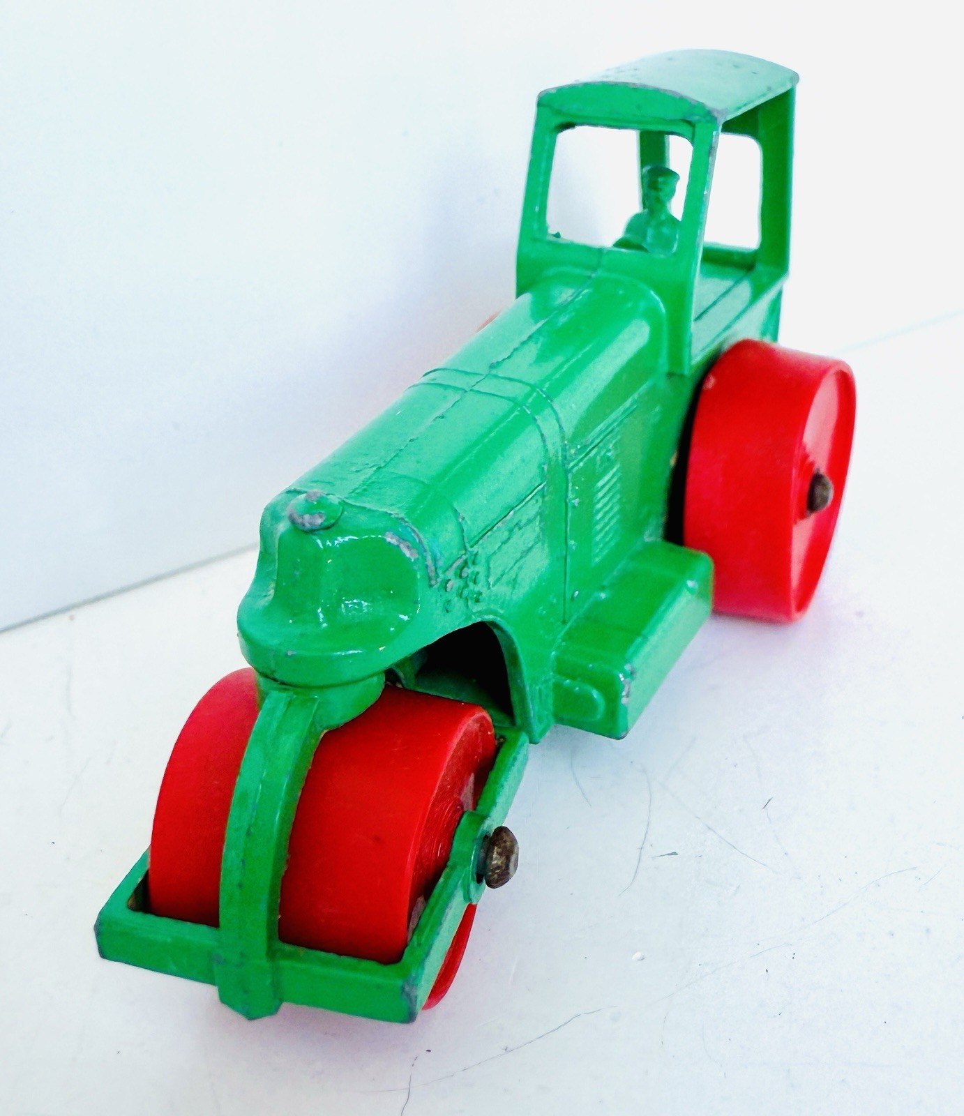 MATCHBOX LESNEY #1 AVELING BARFORD ROAD ROLLER 1964 FARM TRACTOR TOY