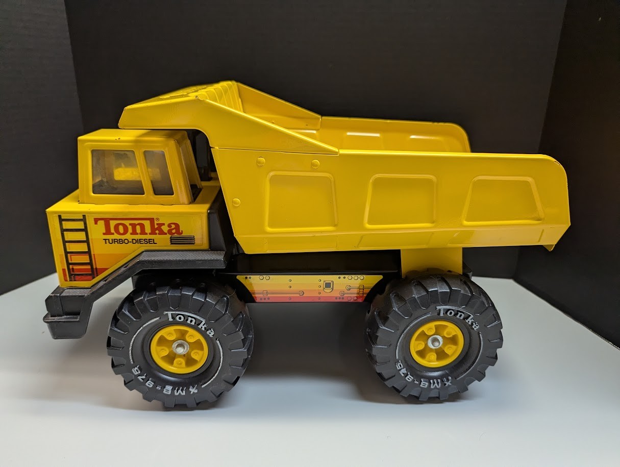 Vintage Mighty Tonka Dump Truck Turbo Diesel XMB-975 Pressed Steel 1970s Yellow!