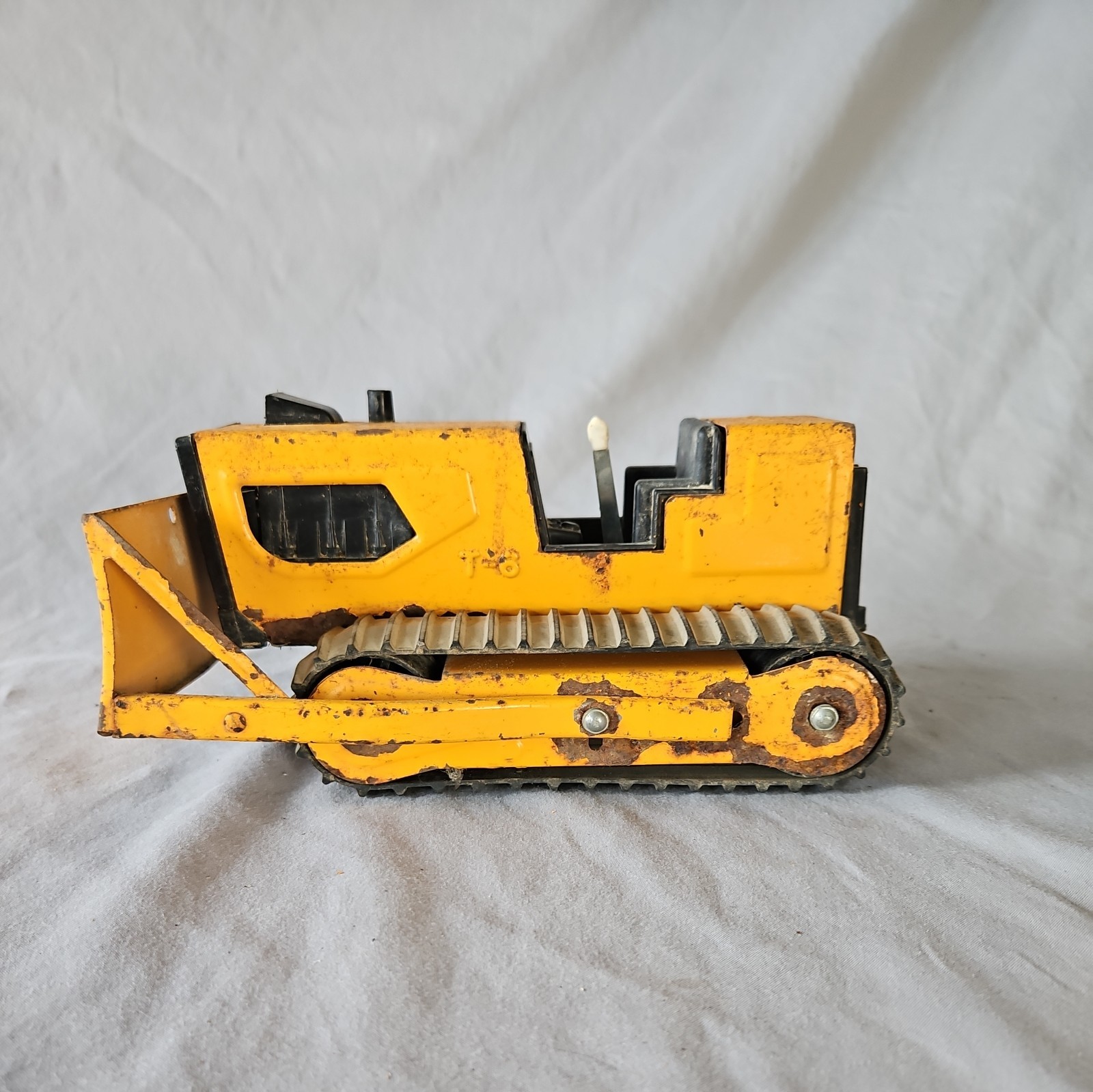 Vintage 1970s Tonka T-6 Pressed Steel Tracked Bulldozer Toy Yellow Black USA
