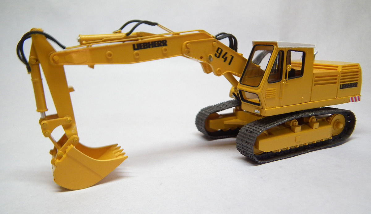 1/50 Excavator Liebherr 941 – High Quality Resin KIT by Fankit Models