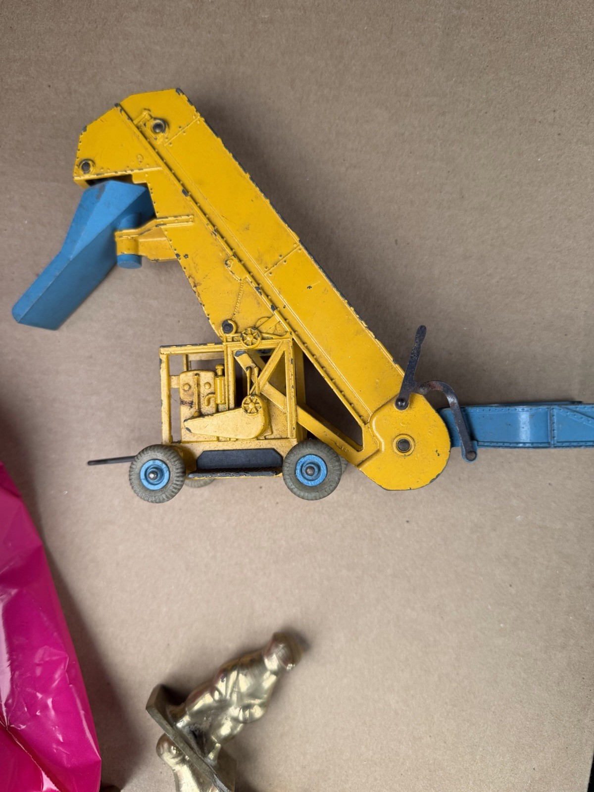 Dinky Toys 564 Yellow Mid-Blue Elevator Loader Made in England Belt Is Broke