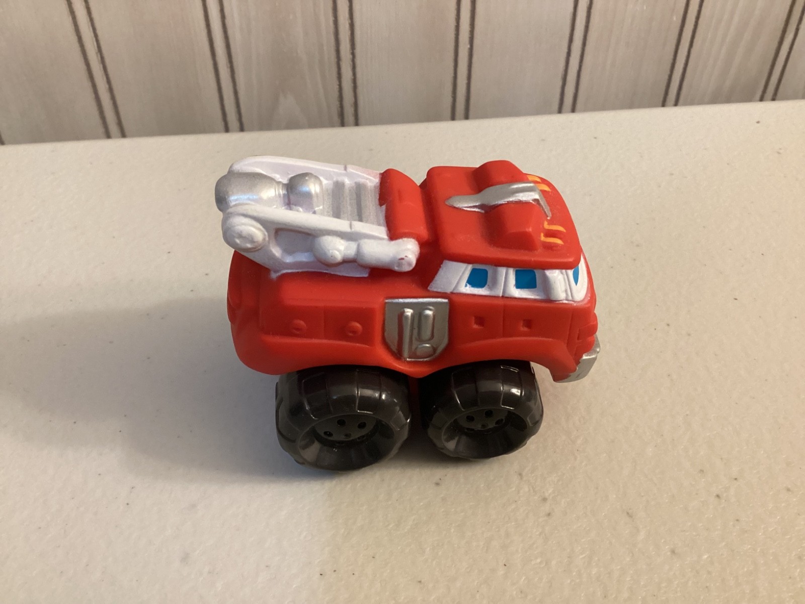 Chuck & Friends Boomer The Fire Truck 2008 Tonka Hasbro 2.5” X 1.5” X 2”