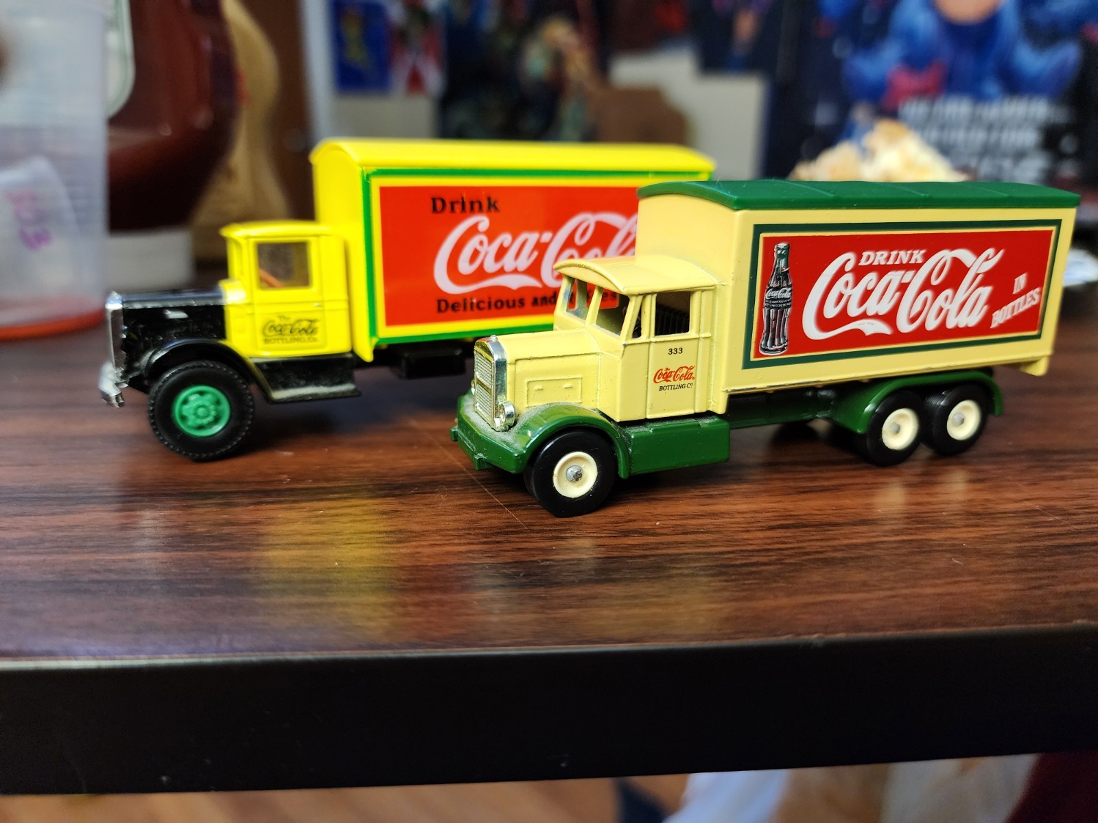 AHL 1011 Mack BM COCA-COLA Box Van 1/64 « Hartoy » & « Days Gone » Truck Too!